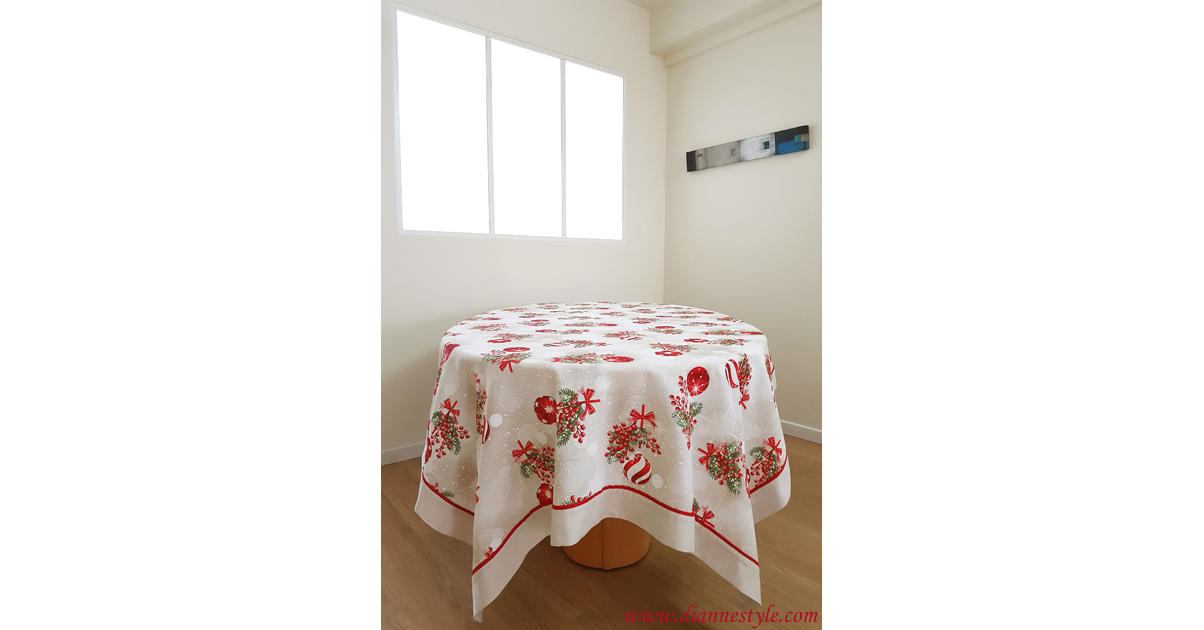 Nappe De Noël Grinch à Carreaux Verts 152x213 Cm - Tissu Polyester, Lavable Machine | Décoration Table Fête, Cabine Photo