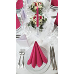 Table chic en rose fuchsia et blanc