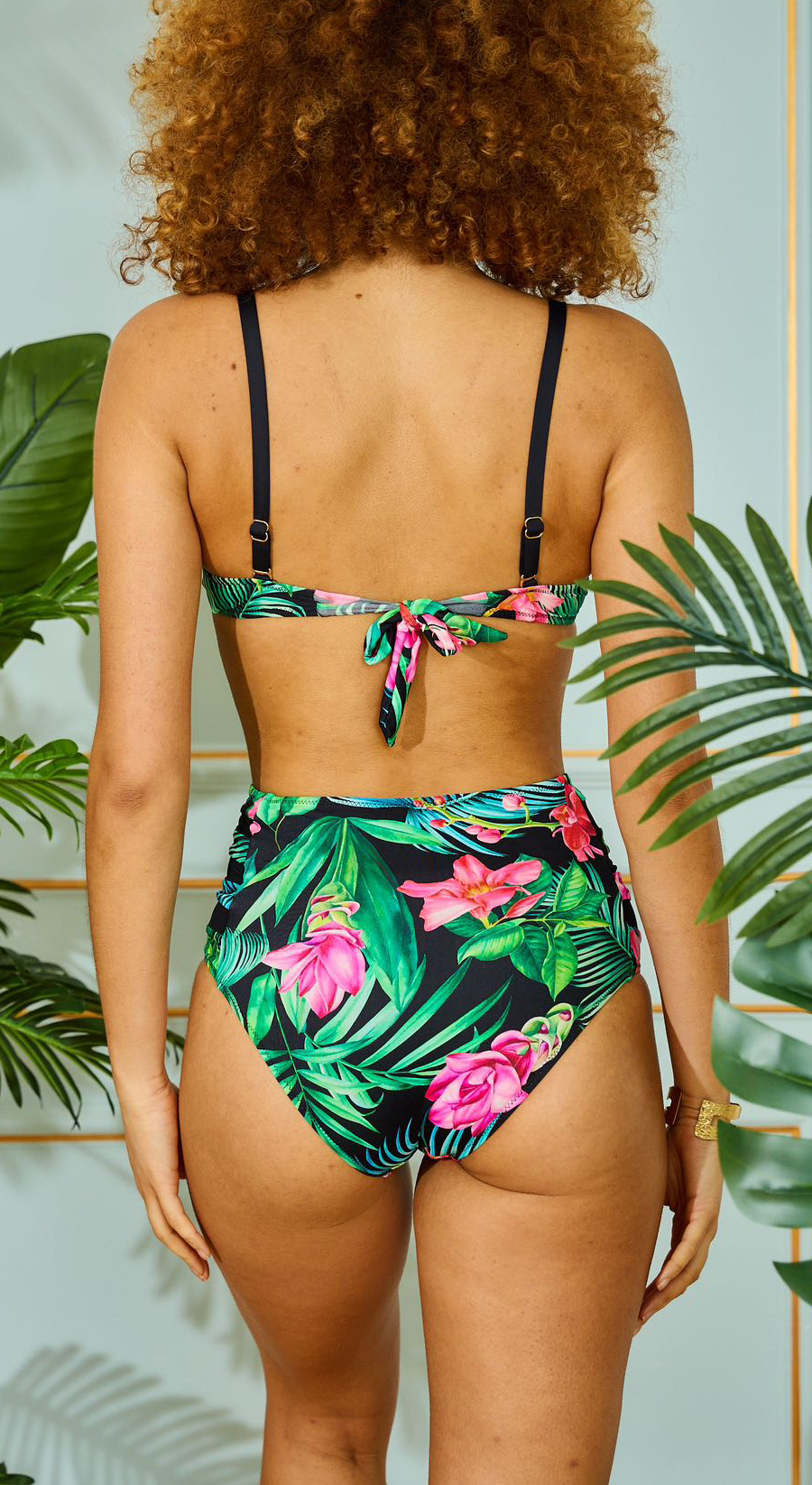 maillots-fleurs-dos