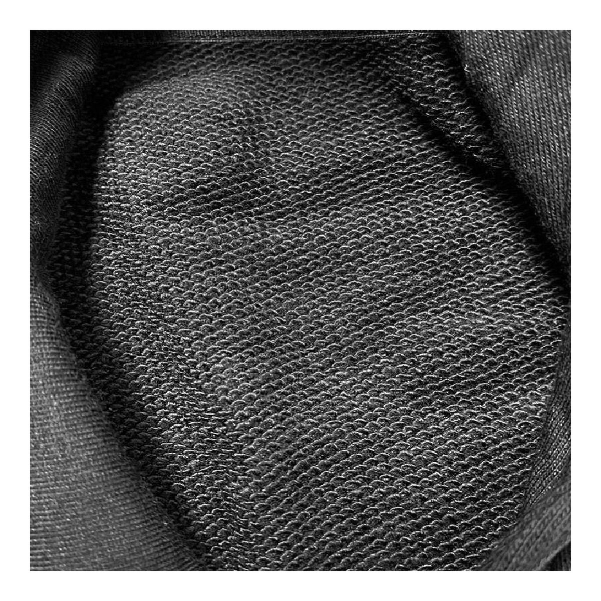 4064536928944_S6438868_P2_WBG2