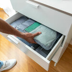 V0103888_050_MKT0