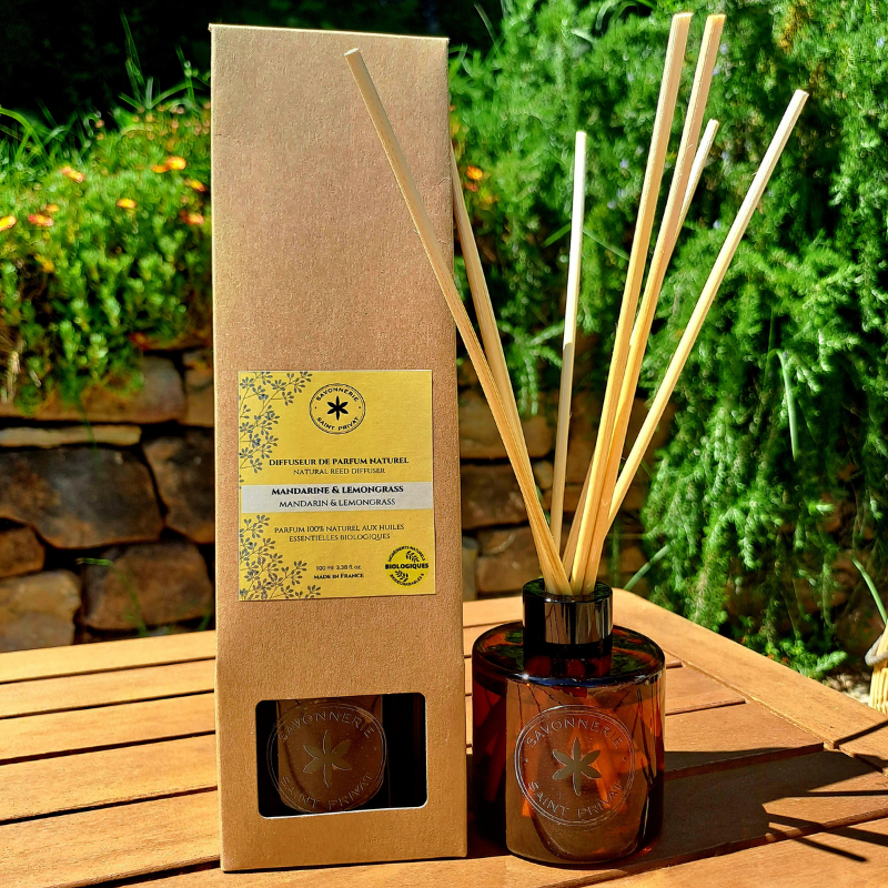 Diffuseur d’ambiance naturel, vegan et écologique avec emballage kraft