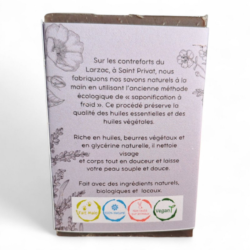 Dos de l’emballage du Savon Lavande Sauvage avec description de fabrication artisanale et ingrédients naturels.