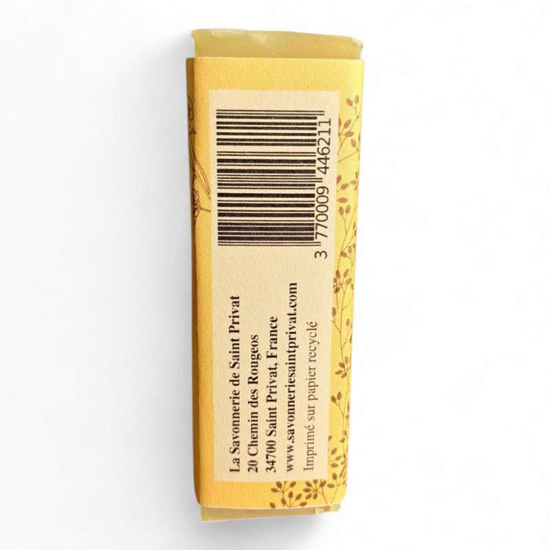 Côté du savon d’été aux huiles anti-moustiques avec code-barres et coordonnées de La Savonnerie de Saint-Privat.