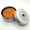 boite de voyage avec shampoing solide parfum mangue et verveine au karité et ricin bio