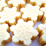 Savon de Noël surgras Flocon de Neige - Savonnerie de Saint Privat