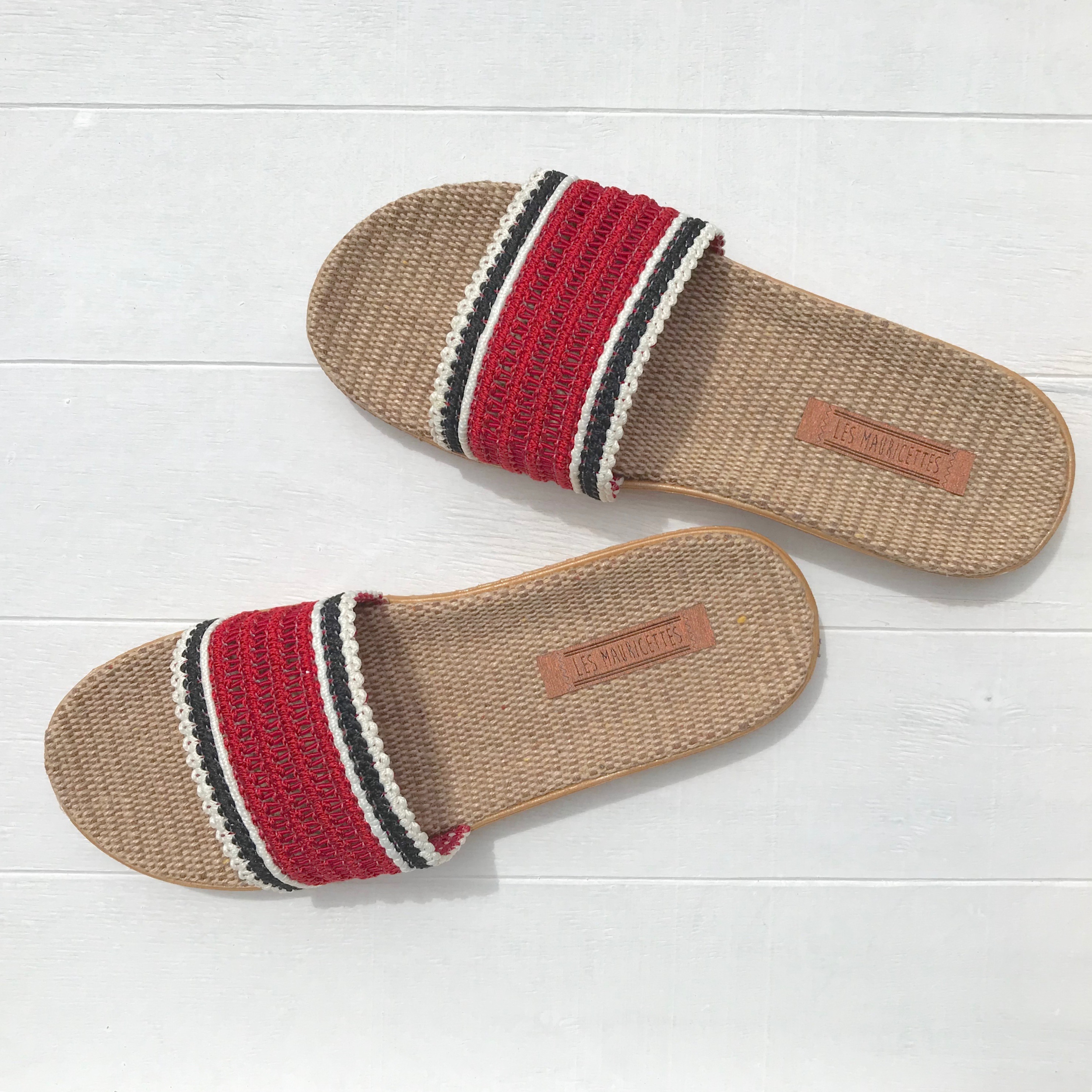 Les Mauricettes claquettes plage rouge femme légères pour femme