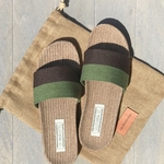 Les Mauricettes homme claquettes bicolores plage en lin