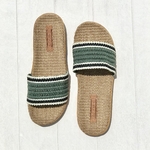 Les Mauricettes de Camille claquettes kaki