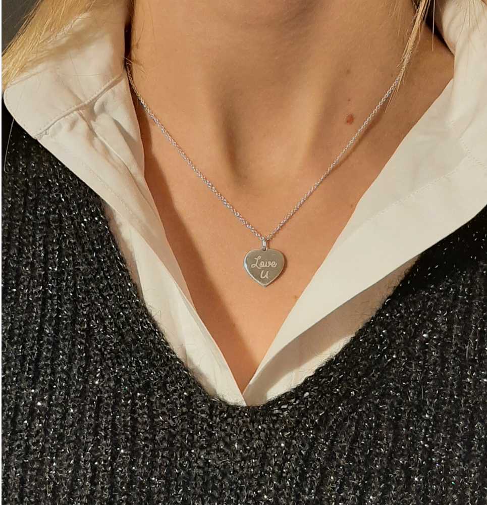 collier-pendentif-coeur-argent-925-alex-dore-made-in-france-graver-personnalise-cadeau-naissance-mariage-anniversaire-fete-mere-mannequin