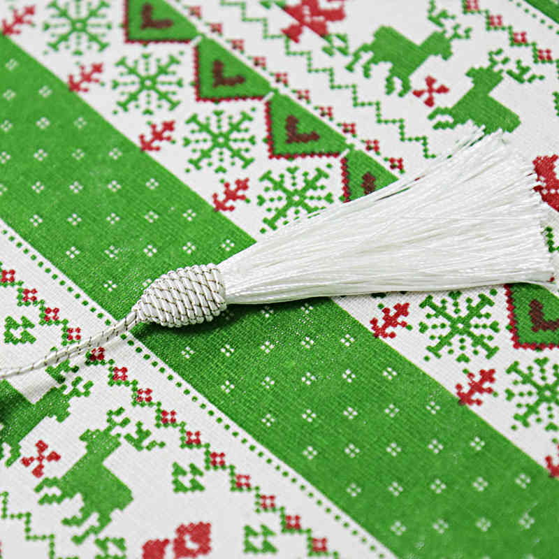 chemin-de-table-noel-vert-en-tissu