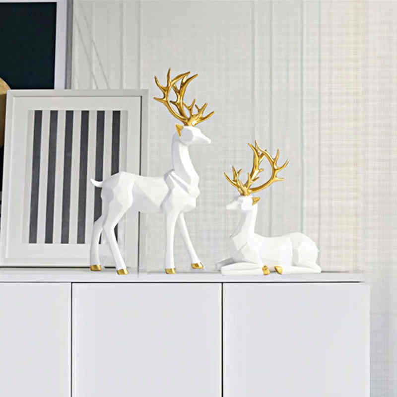 decoration-de-table-renne-blanc-statue
