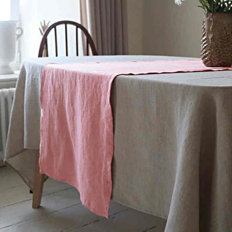 chemin-de-table-en-lin-rose-pale-fibre-naturelle