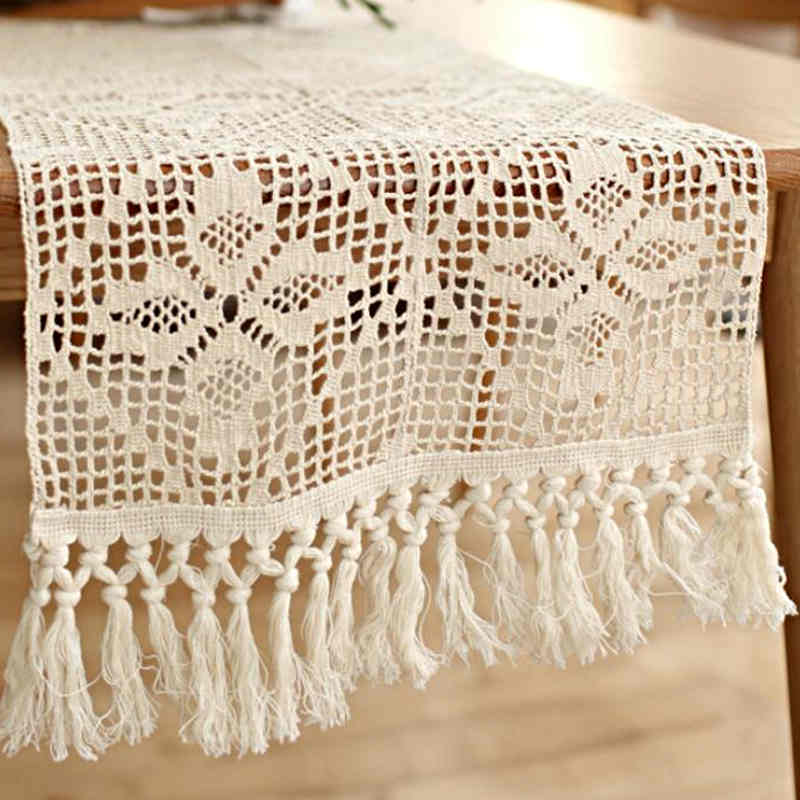chemin-de-table-au-crochet-en-coton-artisanal