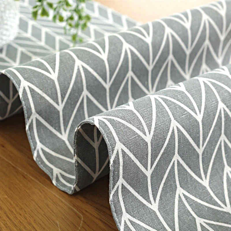 chemin-de-table-style-scandinave-tissu-naturel