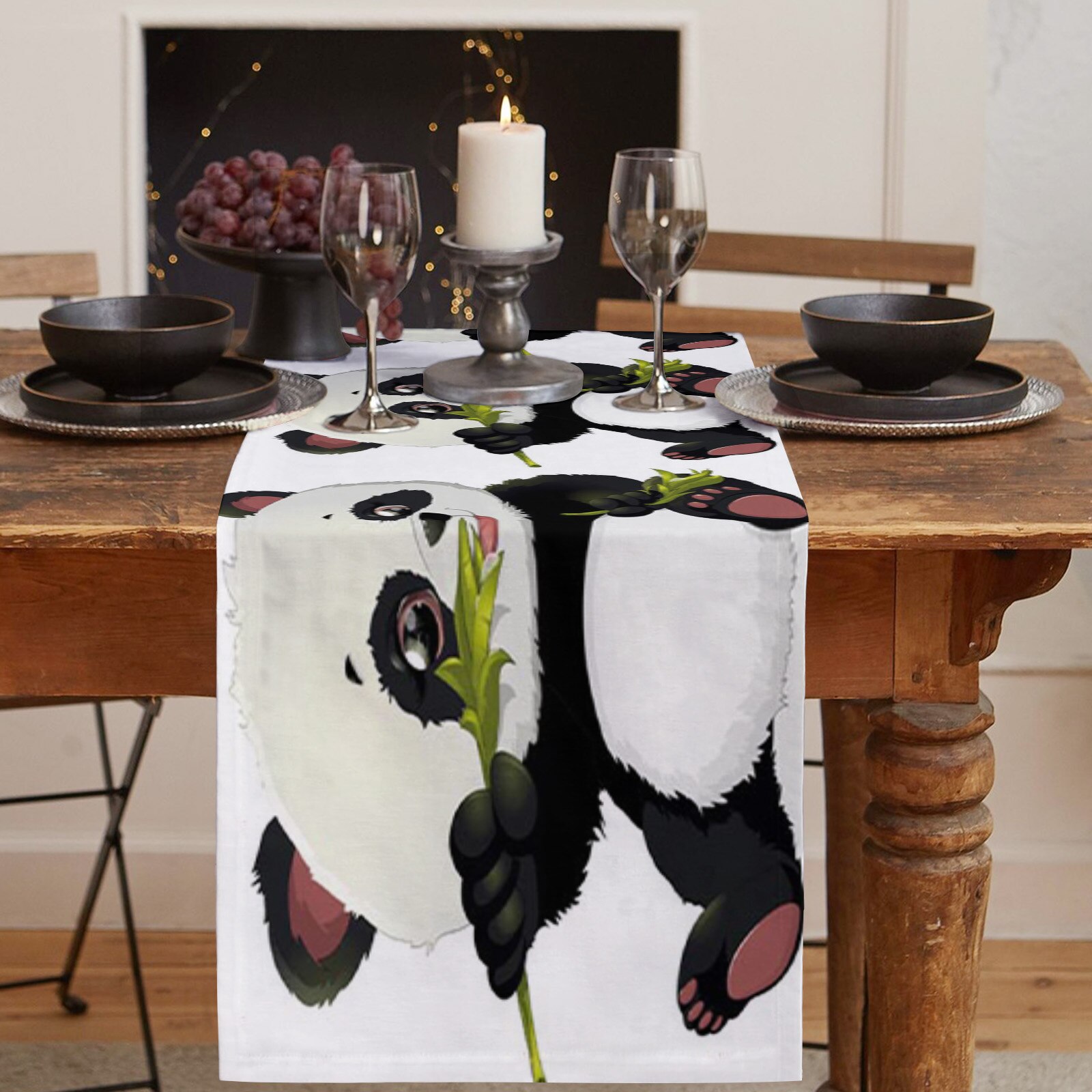 chemin-de-table-panda-noir-et-blanc