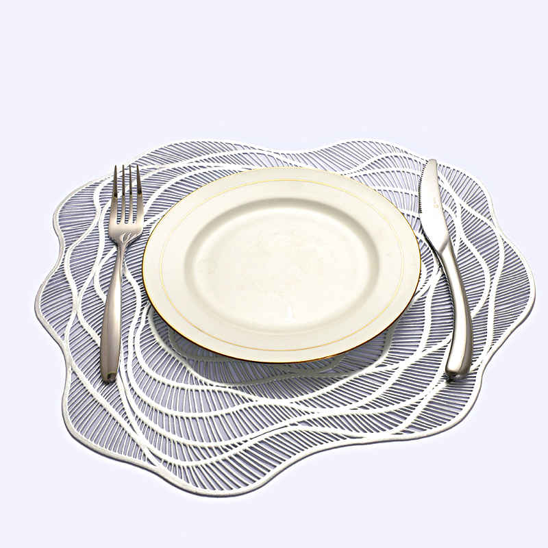 set-de-table-pvc-argent