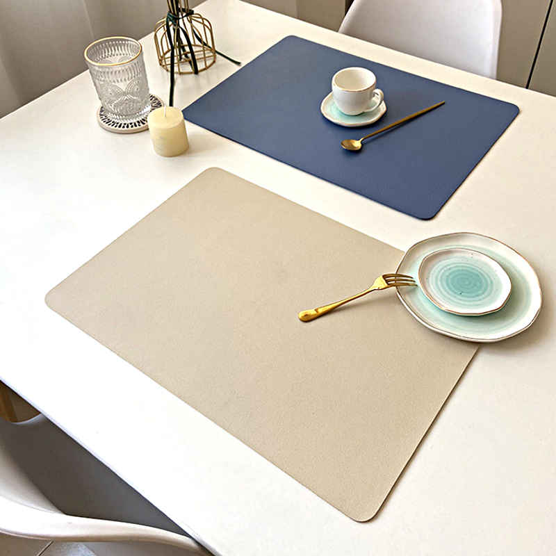 set-de-table-pvc-imitation-cuir-blanc