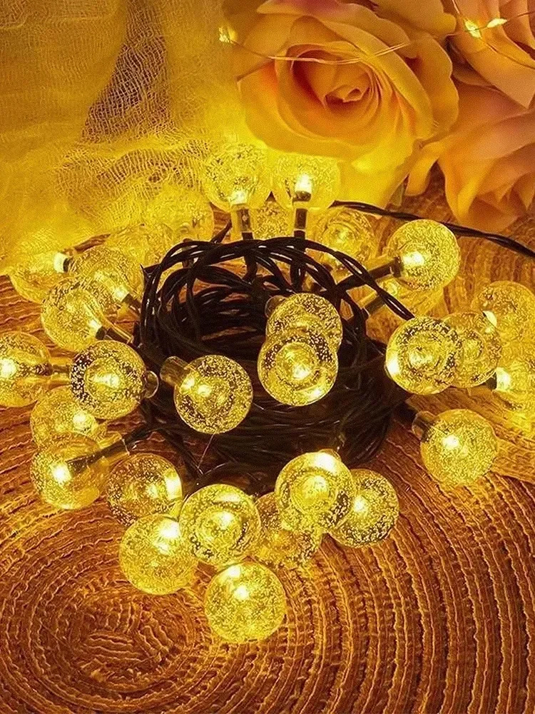 Lunéor<br />Guirlande solaire à boules LED
