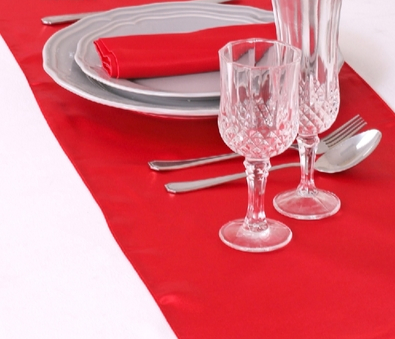 Décoration de table - Chemin de table rouge en satin - Passion Décor