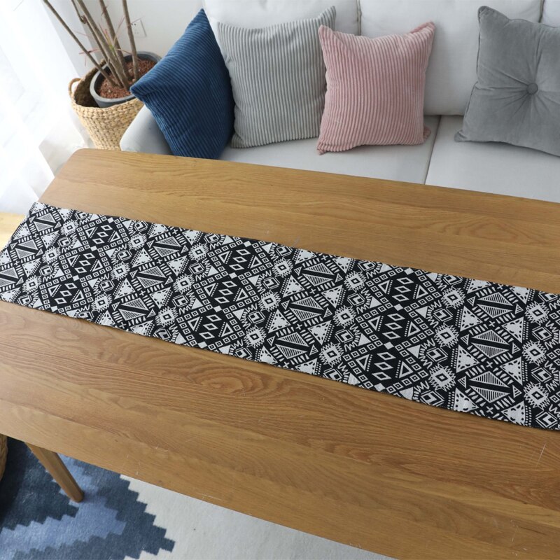 chemin-de-table-ethnique-tribal