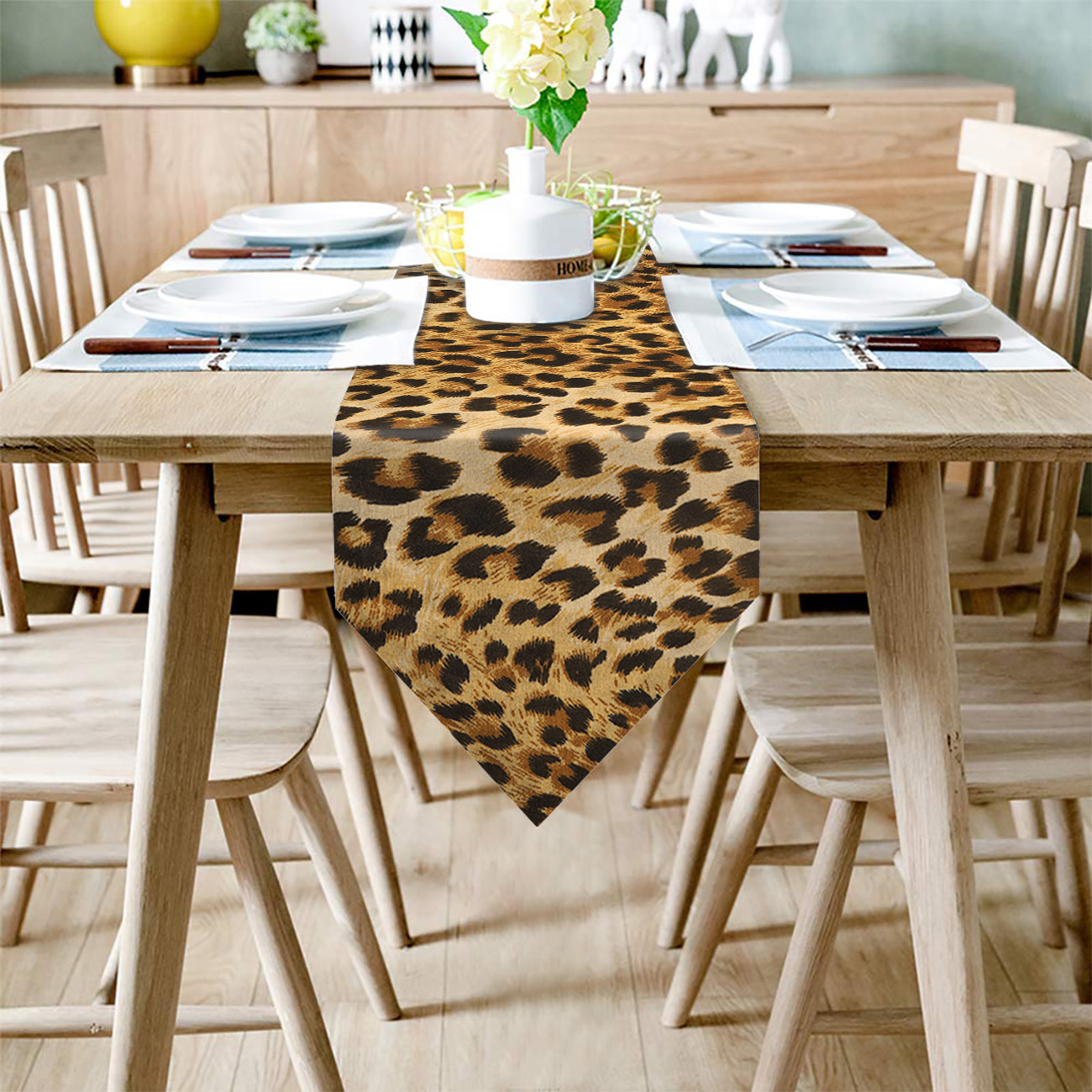 chemin-de-table-motif-leopard-afrique-anniversaire
