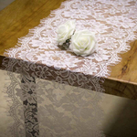 chemin-de-table-dentelle-mariage-blanc