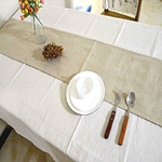 chemin-de-table-en-lin-beige-boheme-chic