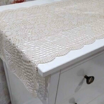 chemin-de-table-coeur-crochet-artisanal