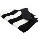 chemin-de-table-rayure-noir-et-blanc-goemetrique