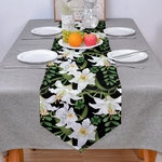 chemin-de-table-fleur-de-lys-blanche
