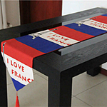chemin-de-table-bleu-blanc-rouge-voyage-france