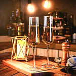 flutes-a-champagne-en-cristal-moderne-nouvel-an