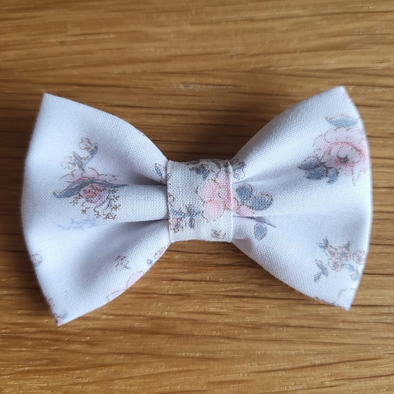 Barrette anti glisse pop couleur blanc motif fleur romantique