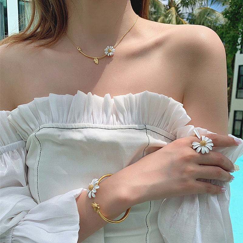 bijoux marguerite abeillle