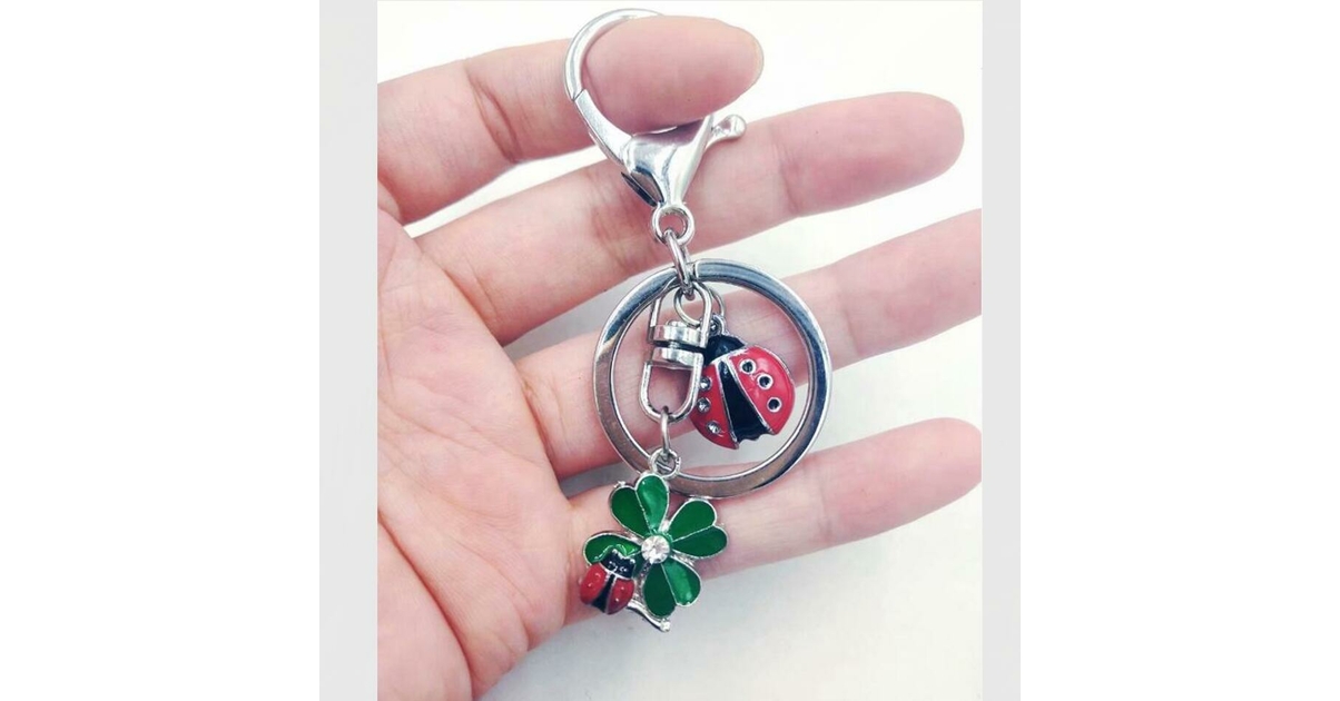 Porte-clés Ou Bijou De Sac Trèfle à 4 Feuilles Et Coccinelle – Vert – Porte-bonheur